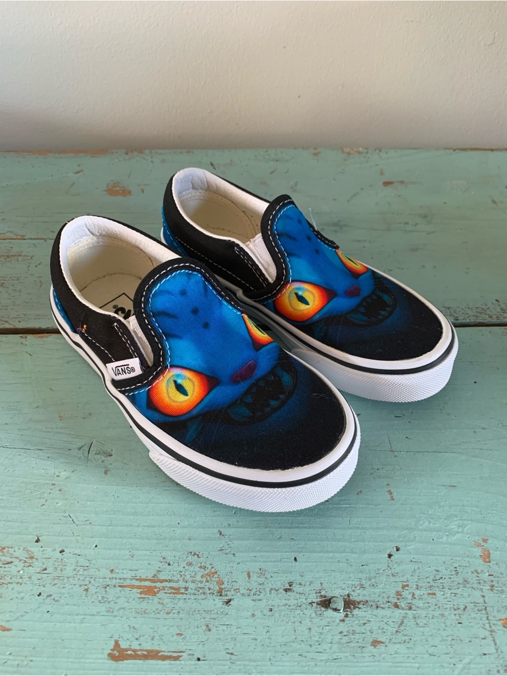 Vans X K-Pop Demon Hunters Kids Slip-On Sneakers